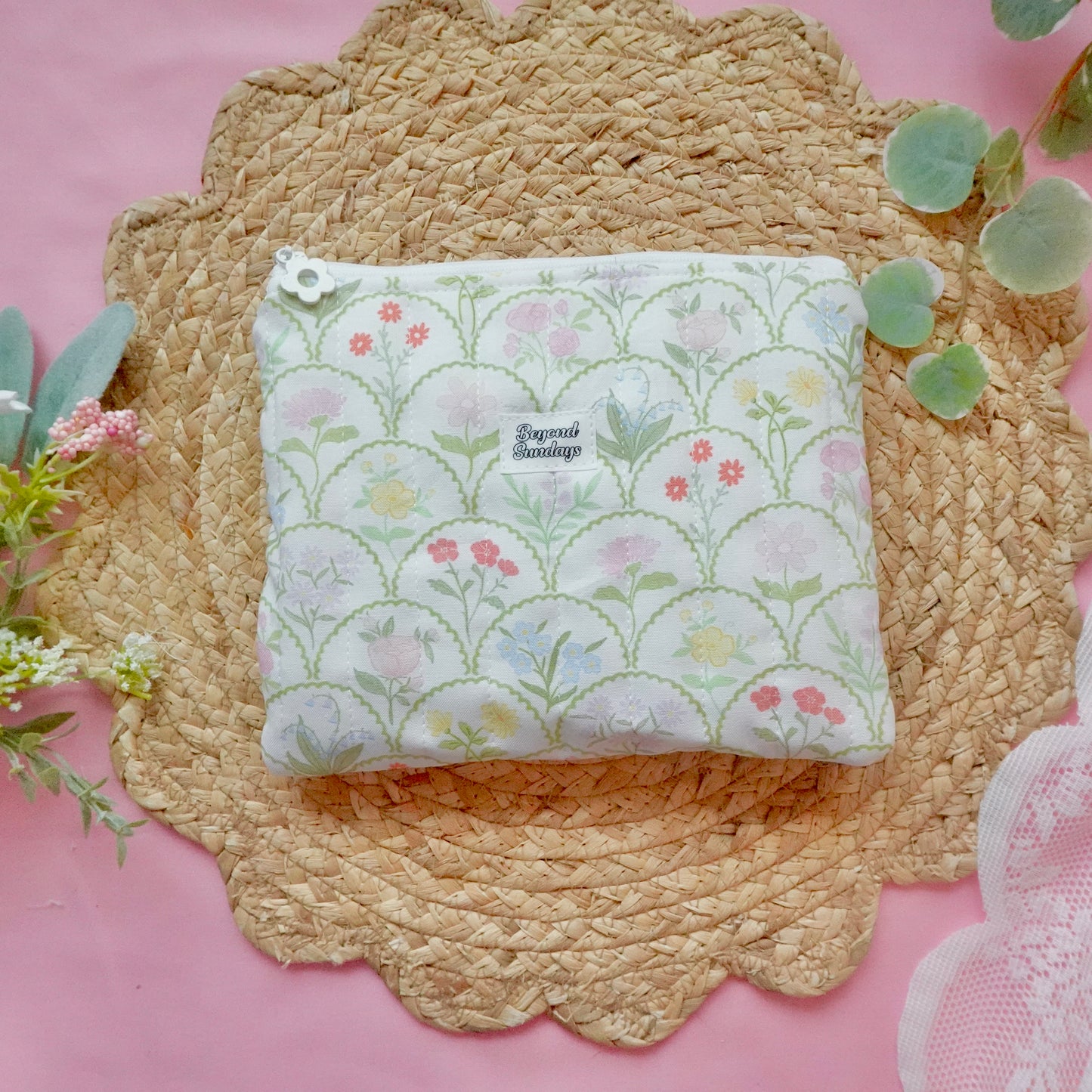 Garden Grace Pouch